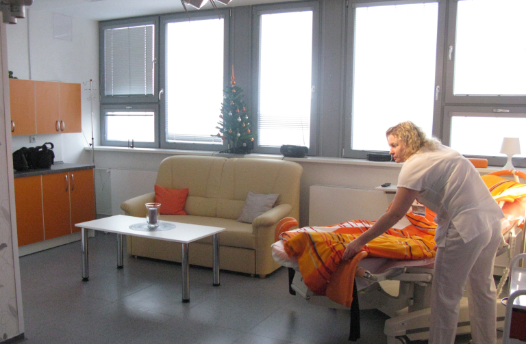 Českolipská nemocnice má druhý rodičovský pokoj